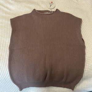 Anrabess mock neck sweater vest. Size M. New with tags.